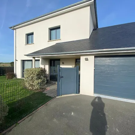 Holiday home Maison Proche Des Plages Du D-day Thaon